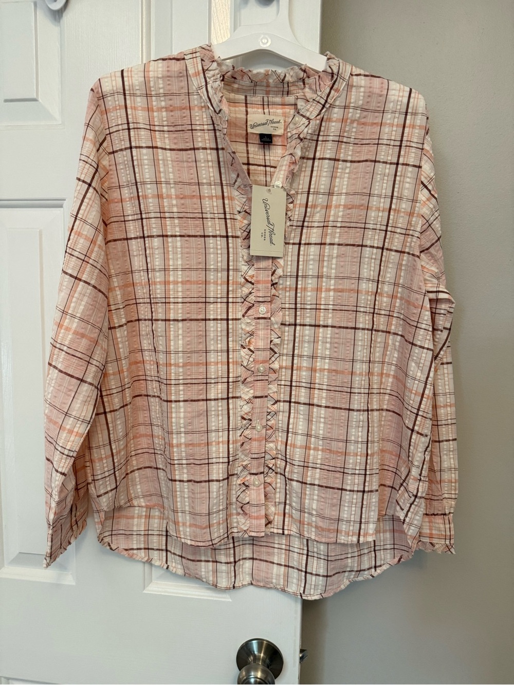 Universal Thread Long Sleeve Plaid Ruffle Blouse Large - Picture 6 of 6